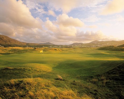 ballyliffin 18th hole on the old course