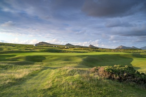 Irish golf course with mountain views in the south west