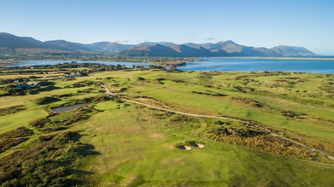 seaside golf course in ireland